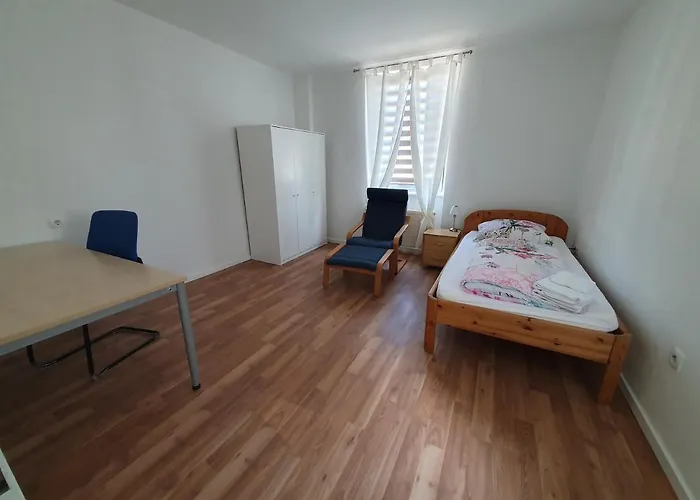 Homestay An Der Uniklinik Mainz-schlesisches Viertel *